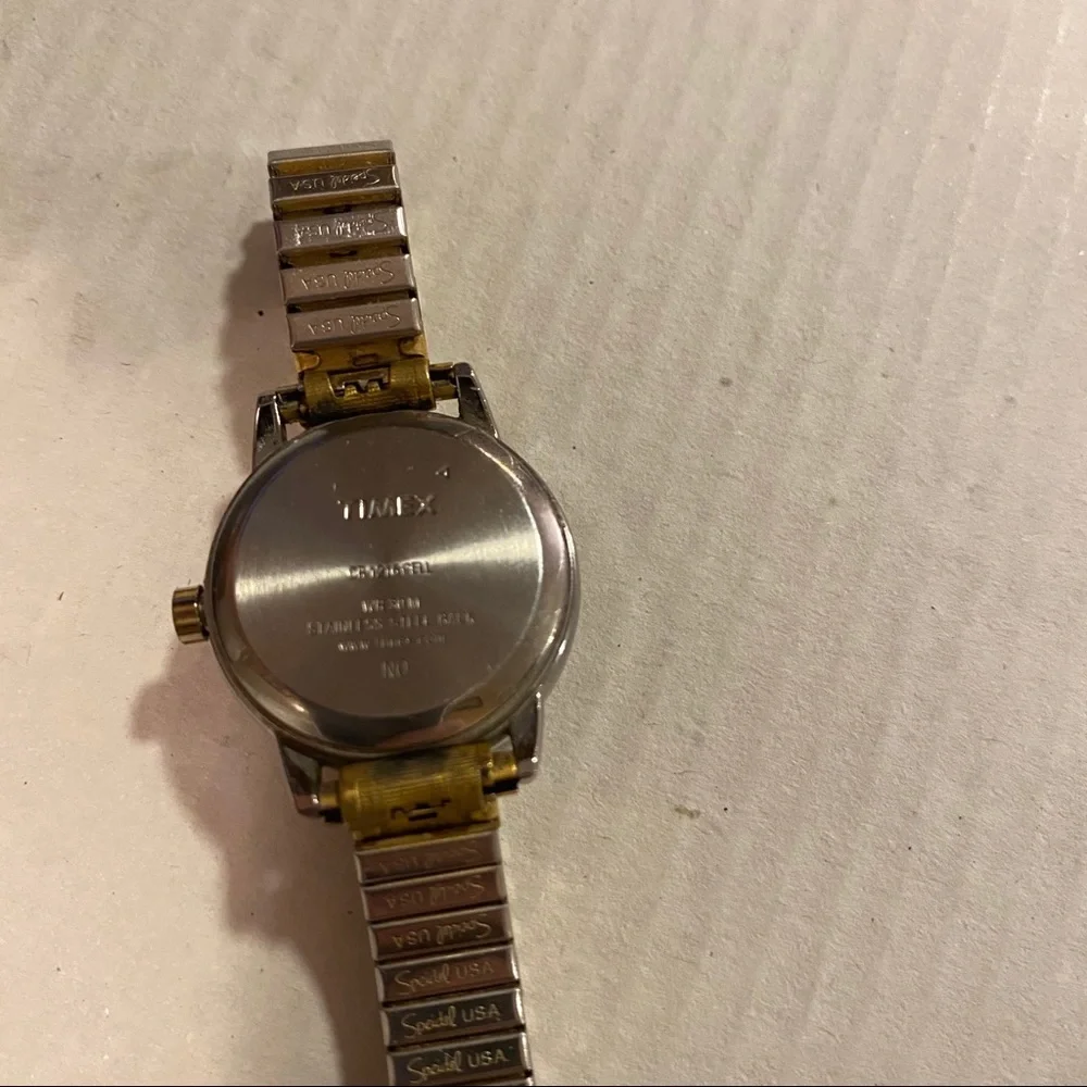 Timex Indiglo‎ CR1216 women’s watch